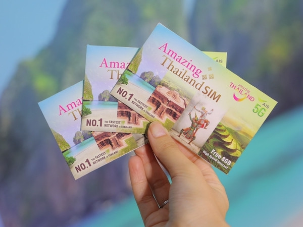 AIS teams with TAT to tout Thai tourism with digital ease