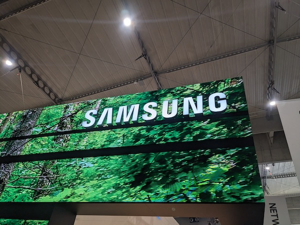 UAE’s Du collaborates with Samsung on digital services