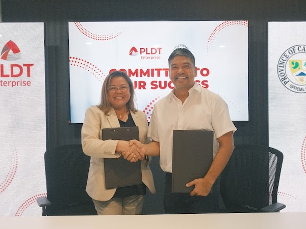 PLDT Enterprise connects Camarines Sur govt with Starlink