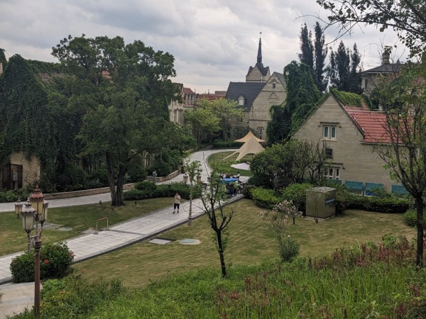 AI: An arms race in the making