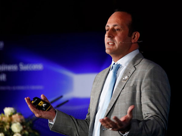 Can fibre and Fixed Wireless Access coexist within 5G?