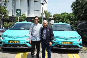 Indosat teams with Xanh SM for connected electric taxis